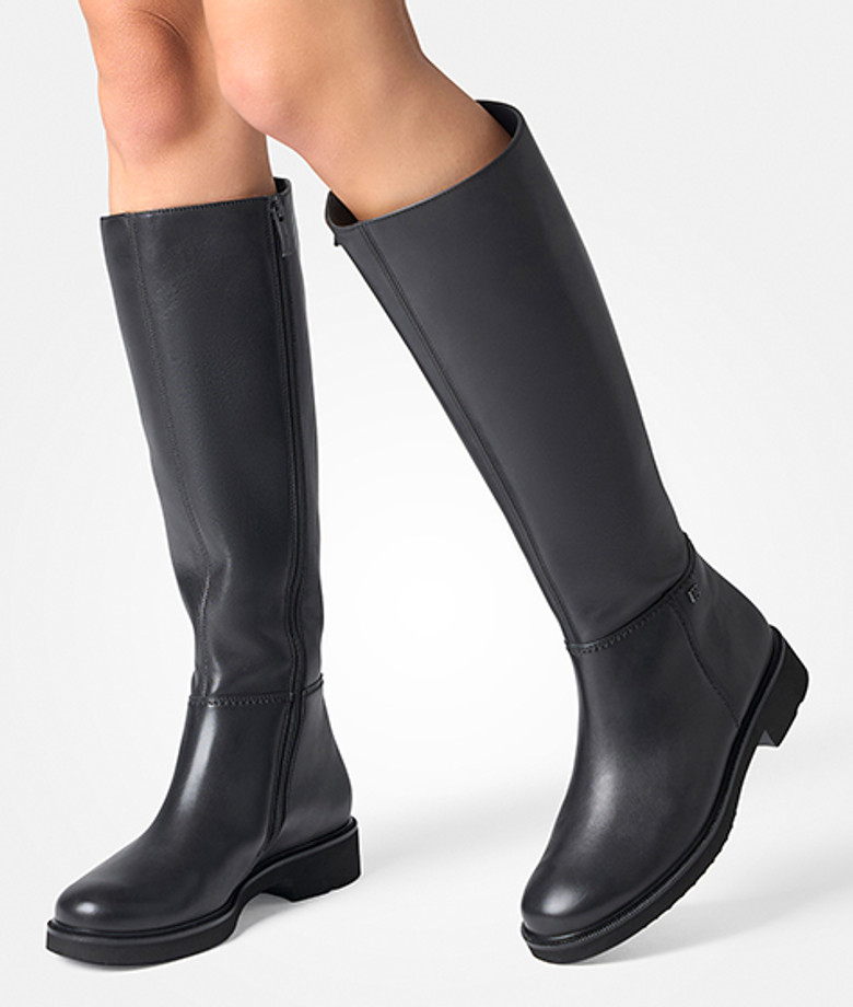 Paul Green 8283-008 boots in black