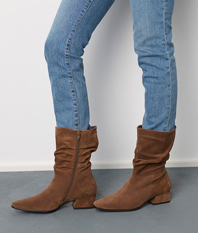 Paul Green 8357-003 Boots in Brown