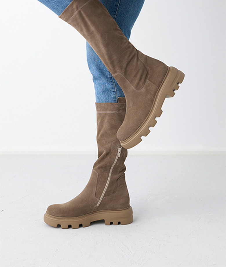 Paul Green 8296-001 Boots in Beige