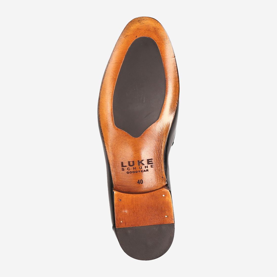 16011 - Black - Sole