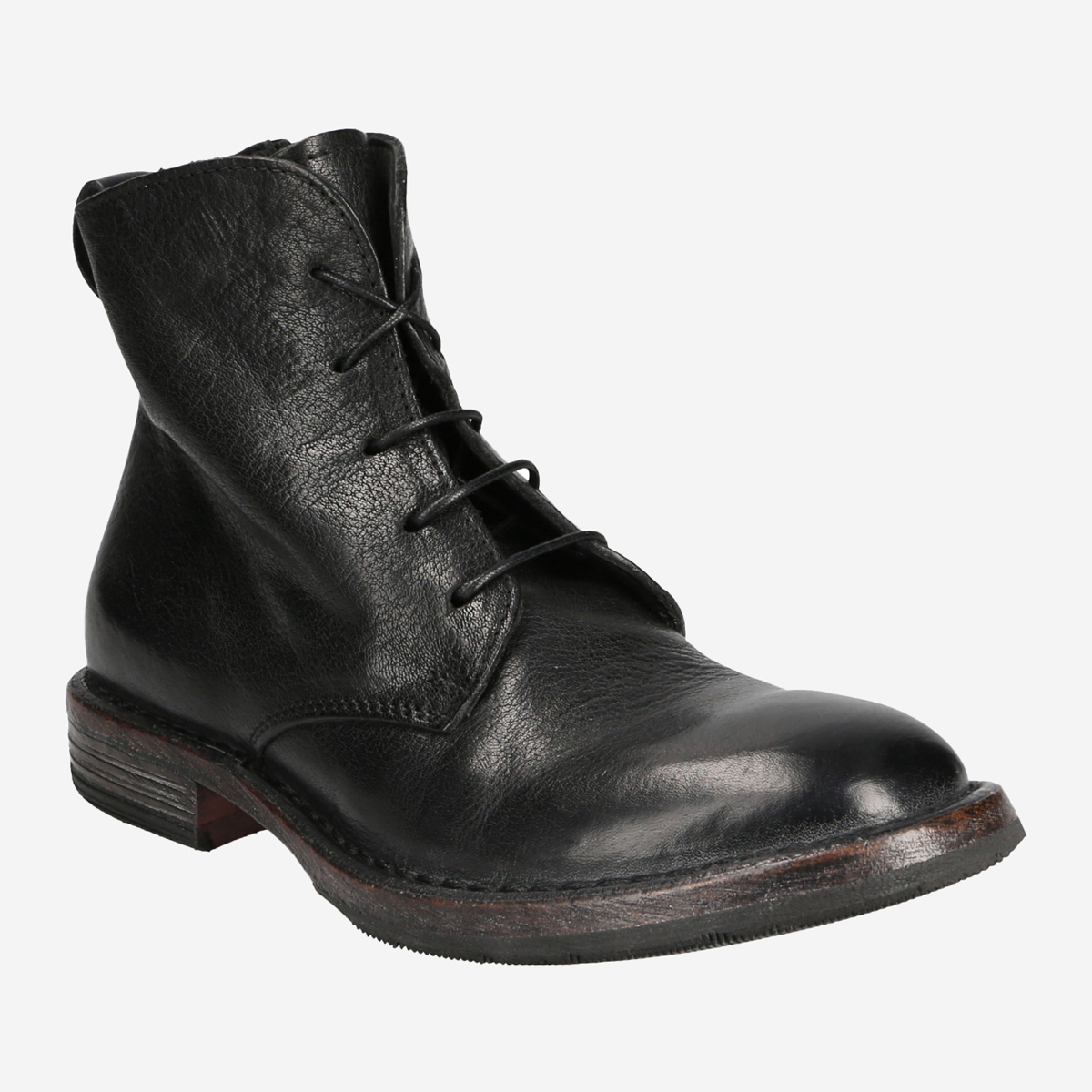 Moma boots deals