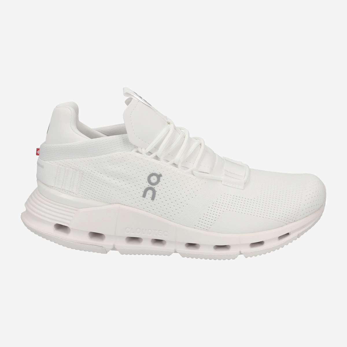 On 26.99115 Cloudnova Sneakers in white buy online