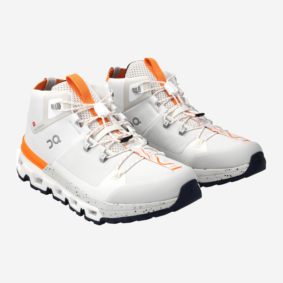 On 53.98405 Cloudtrax Sneakers in white buy online