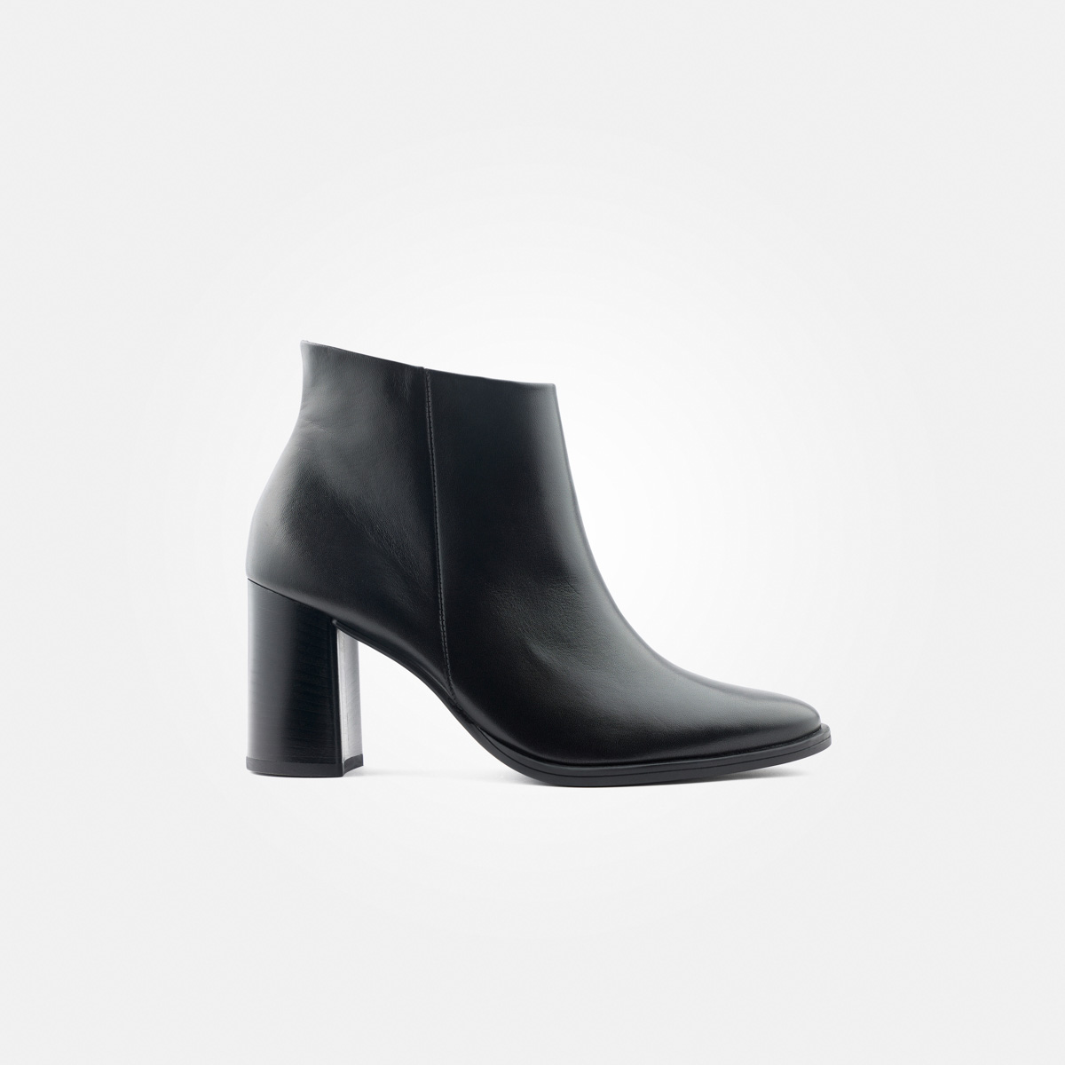 Paul Green 8149-006 Ankle Boots in black buy online