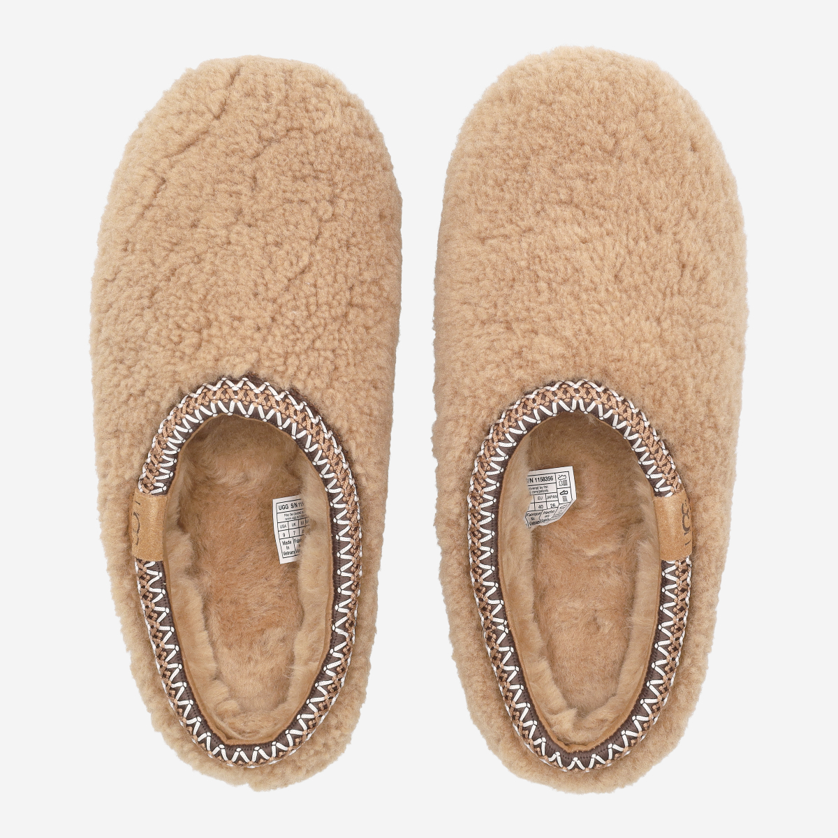 UGG hotsell Australia Brawn Slipper size 3