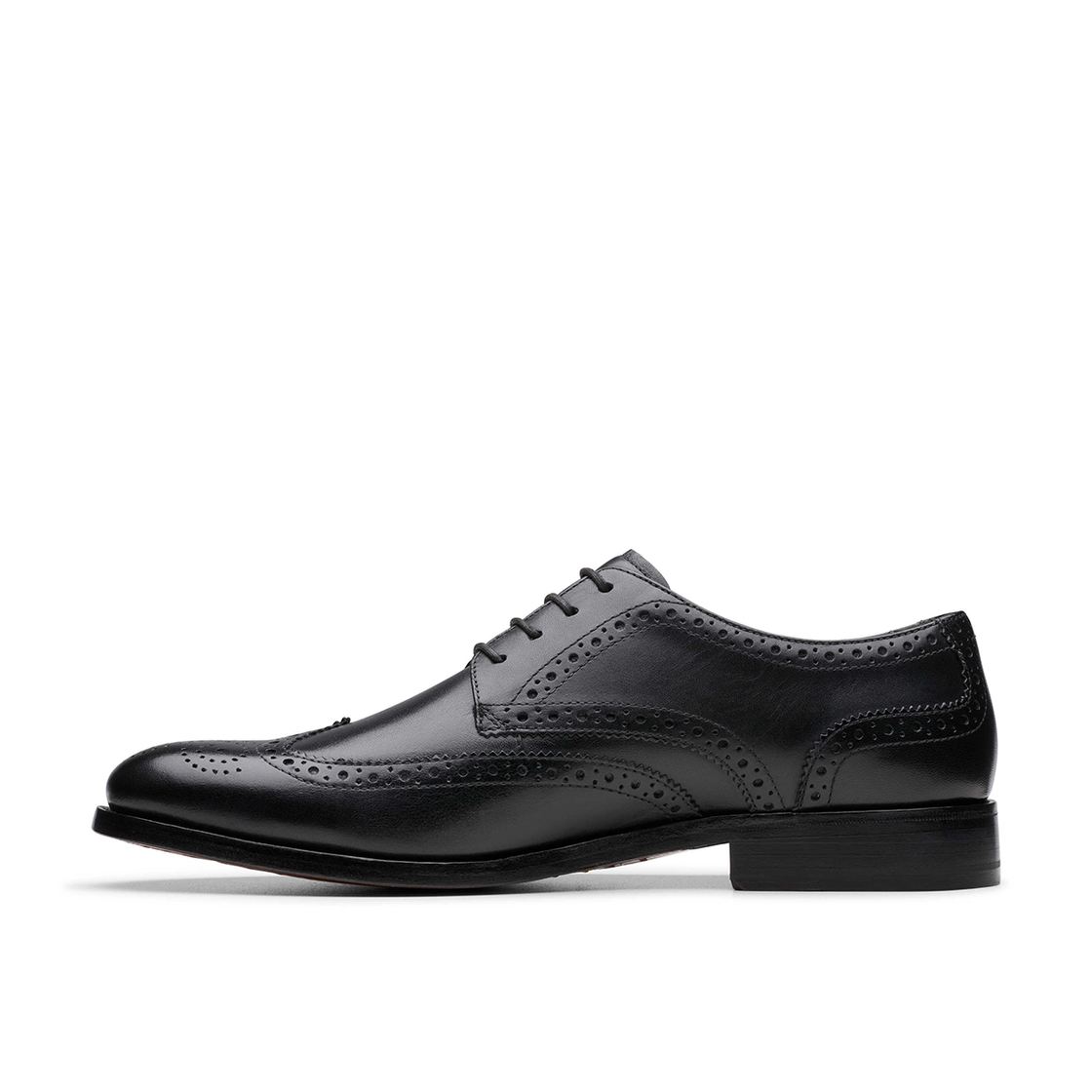 Clarks CraftJames Tip - Black - Front view