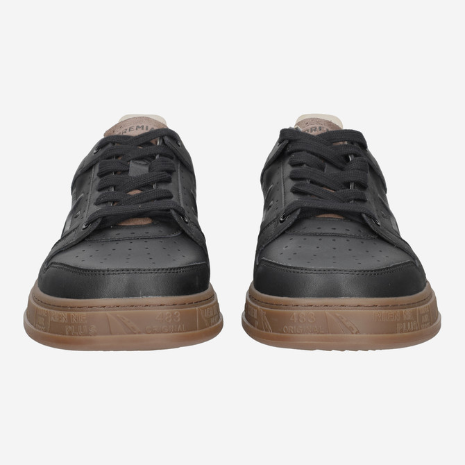 Premiata QUINN - Black - Front view