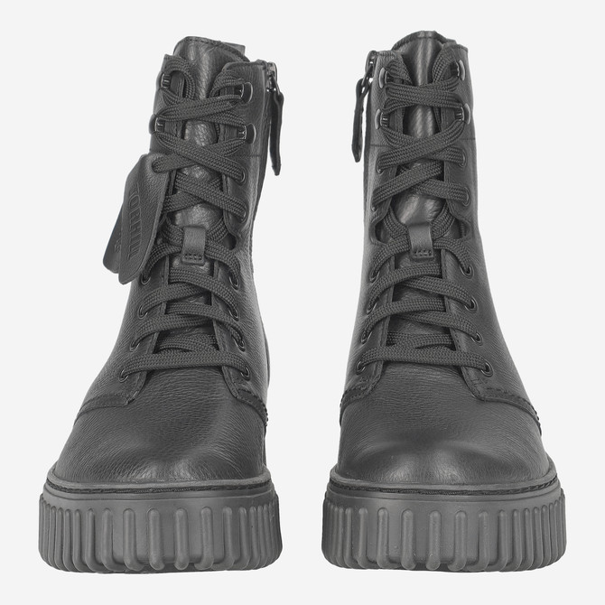 Clarks Torhill Style - Black - Front view