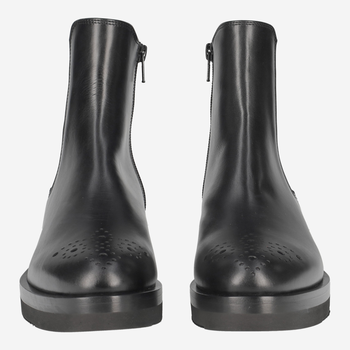 Trumans 3815 235 - Black - Front view