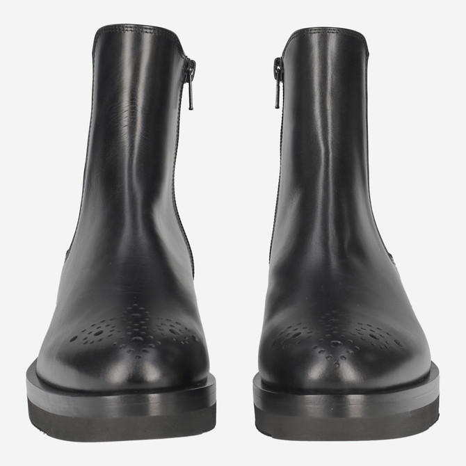 Trumans 3815 235 - Black - Front view