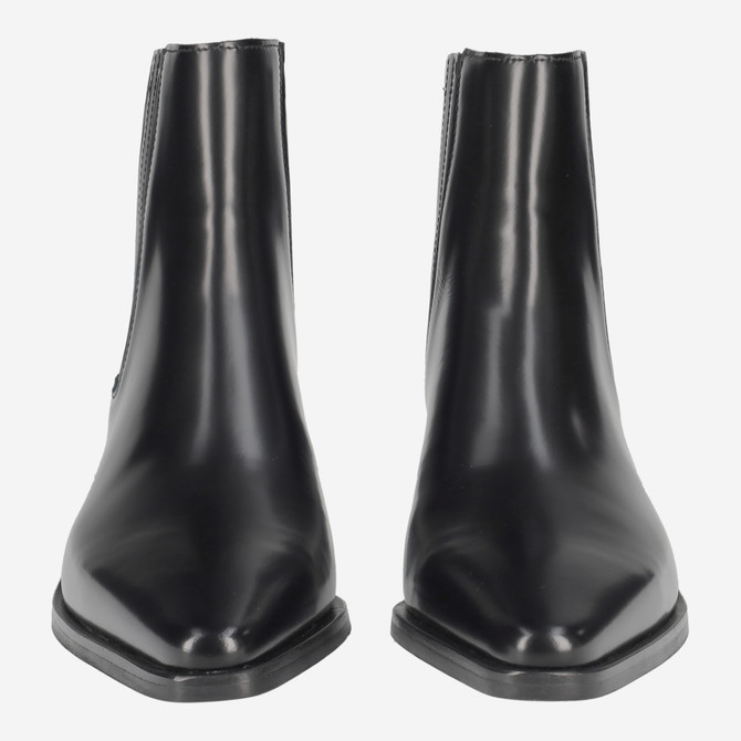 Boss Niara - Black - Front view