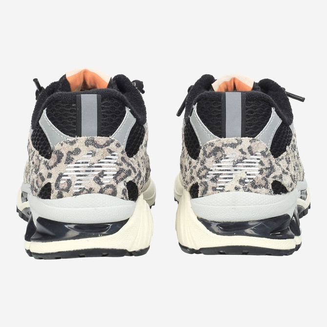 MRP MRP01 - Black, combined - side view