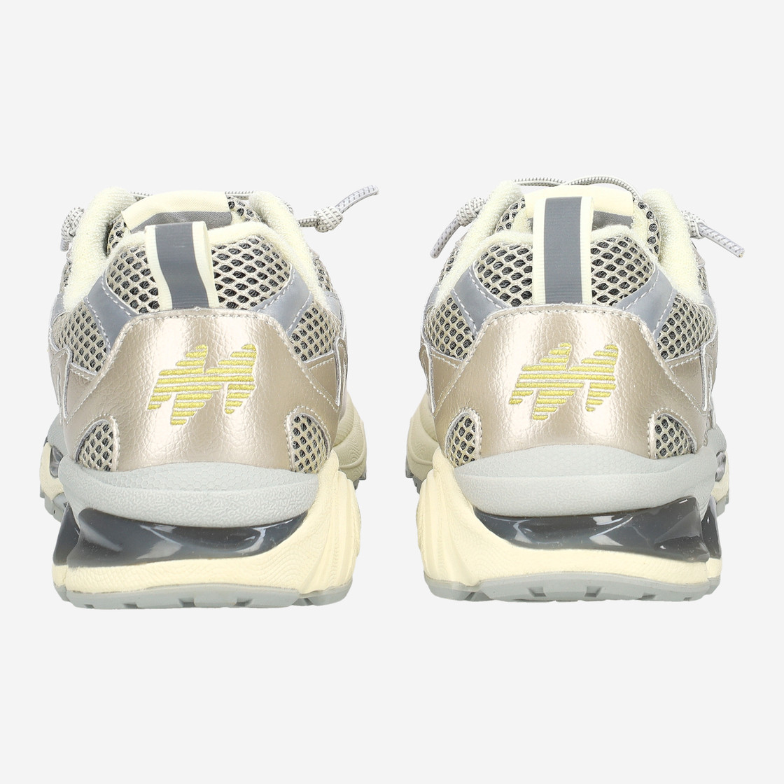 MRP MRP01 - Silver/Beige - Side view