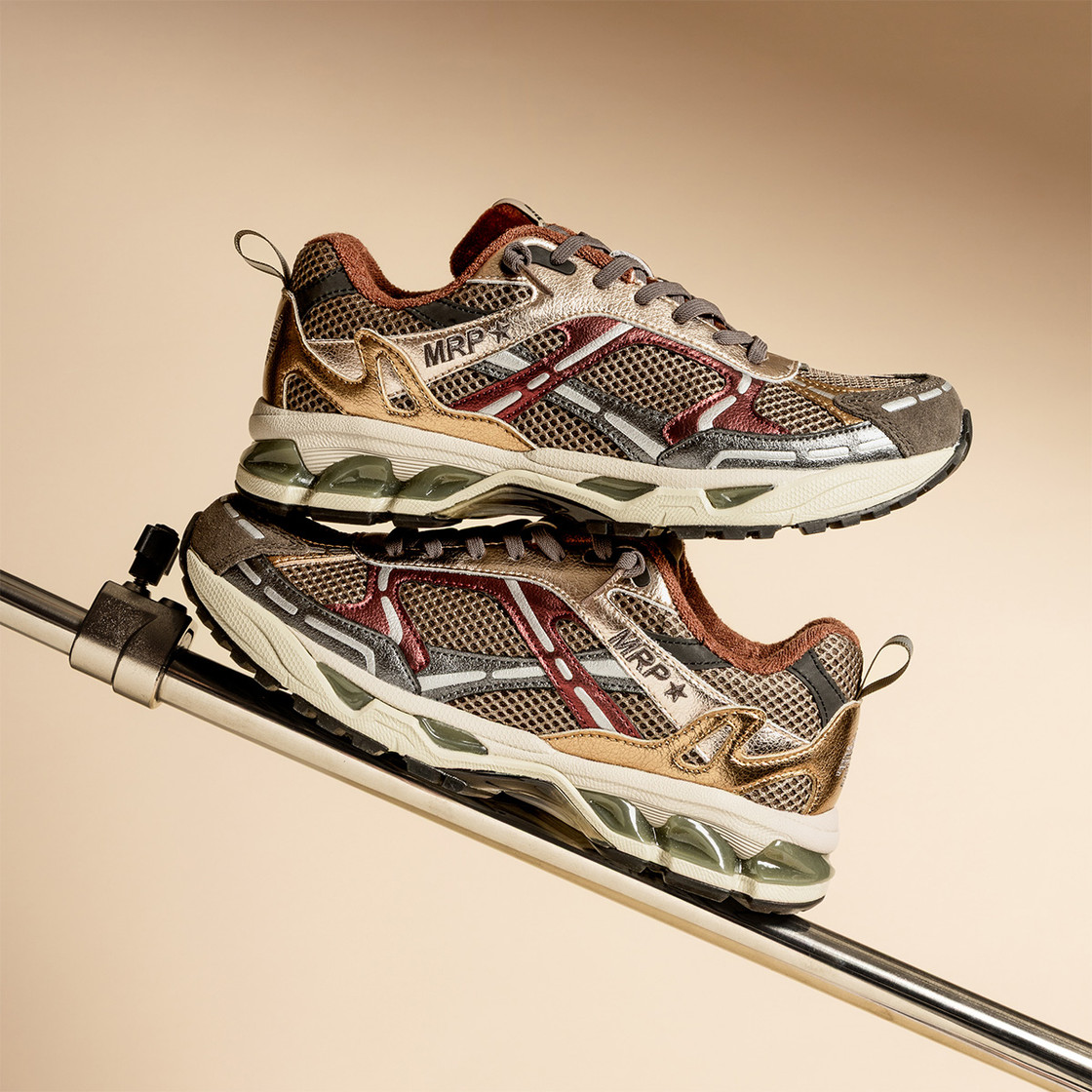 MRP MRP01 - Rot, metallik