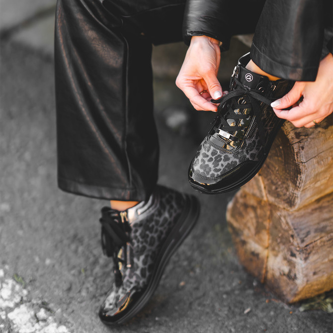 Ara OSAKA 2.0 - Gray (leo look)