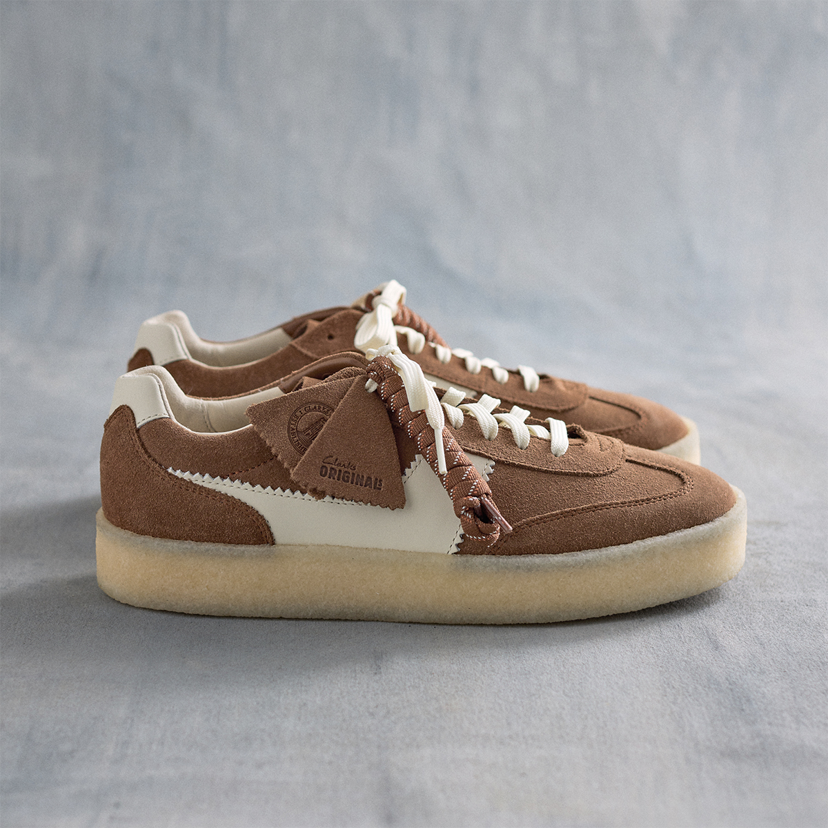 Clarks Originals スタッズ付 モカシン ブラウン Clarks Tor 80 26185649 7 Sneakers in brown buy online