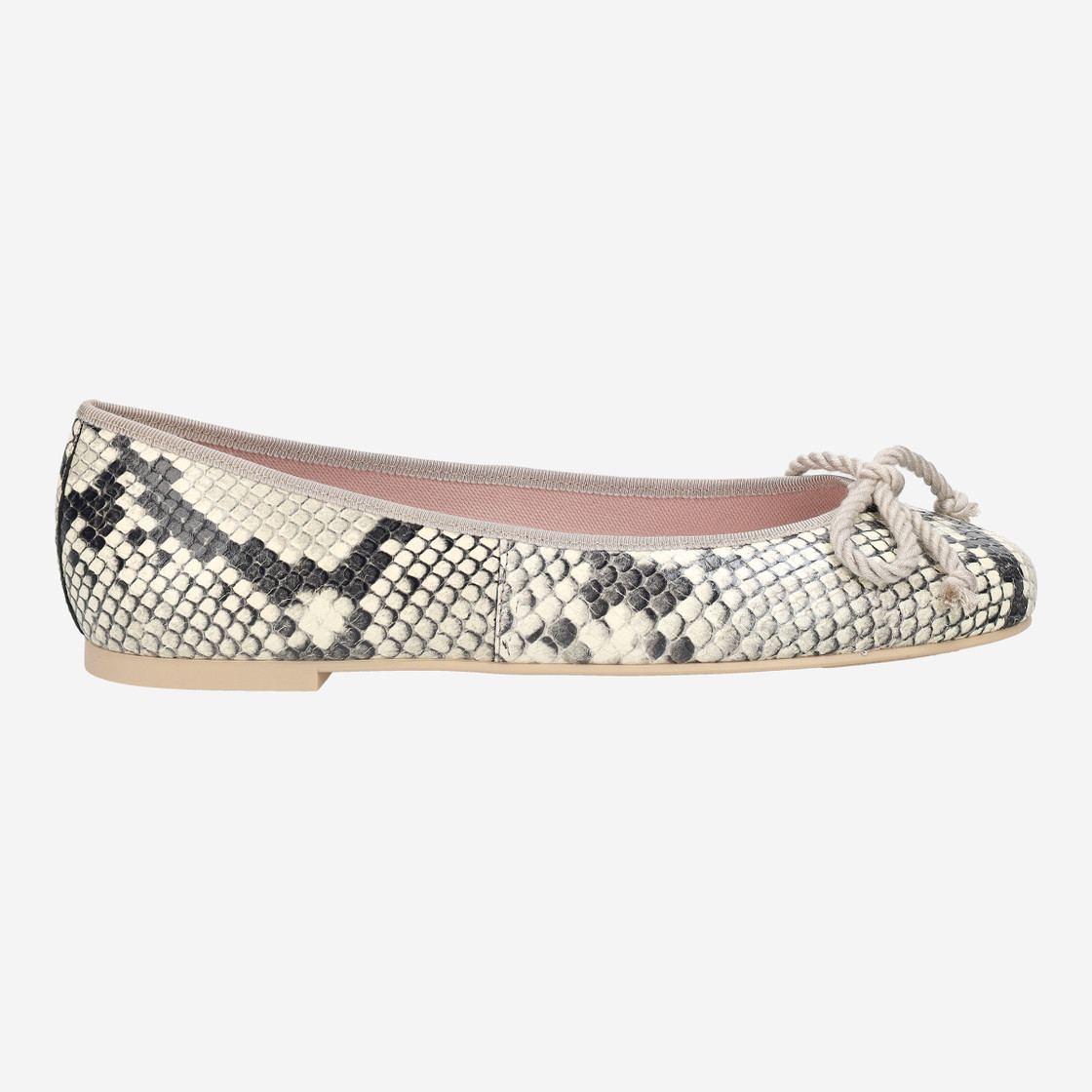 Pretty Ballerinas 53.428 - White,combined - Back view