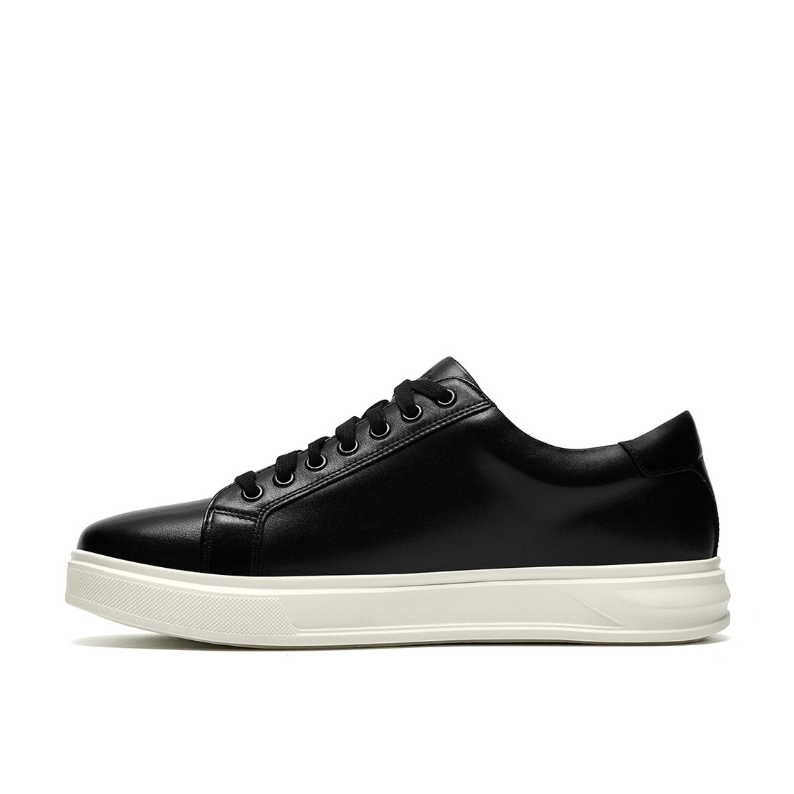 Clarks Goswell Tie - Black - Front view