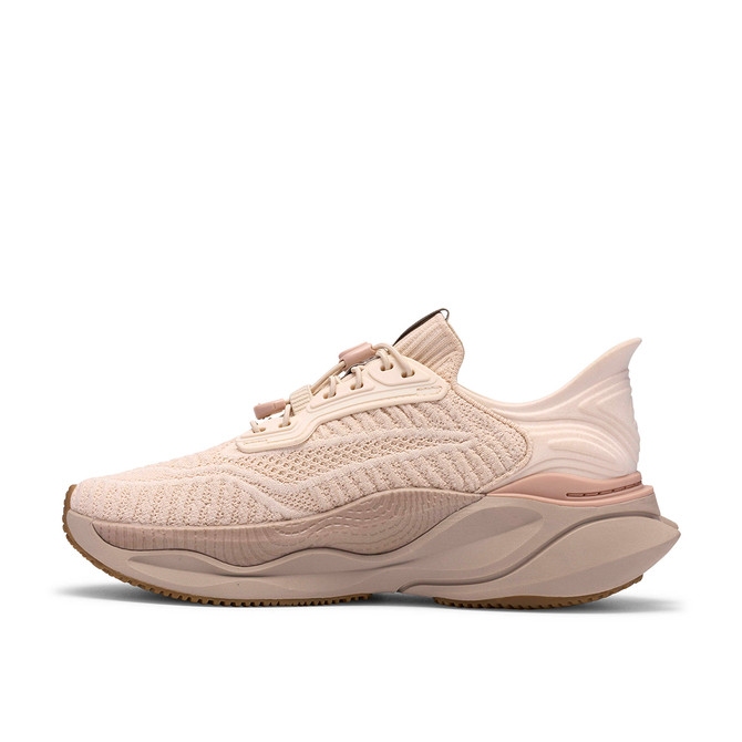 Clarks Pace Rise - Beige - Front view