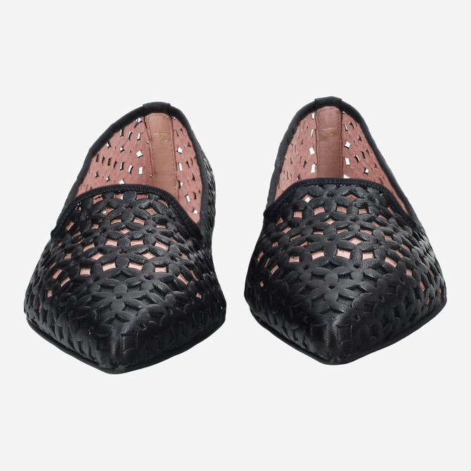 Pretty Ballerinas 53.011 - Black - Front view