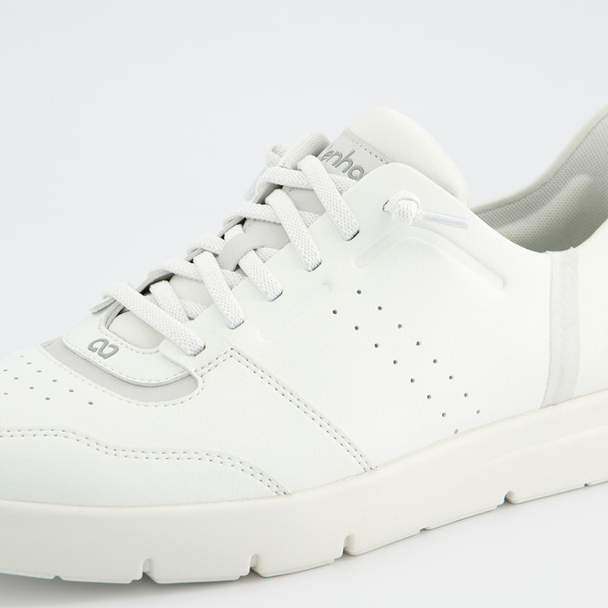 tenhaag winhaag - White