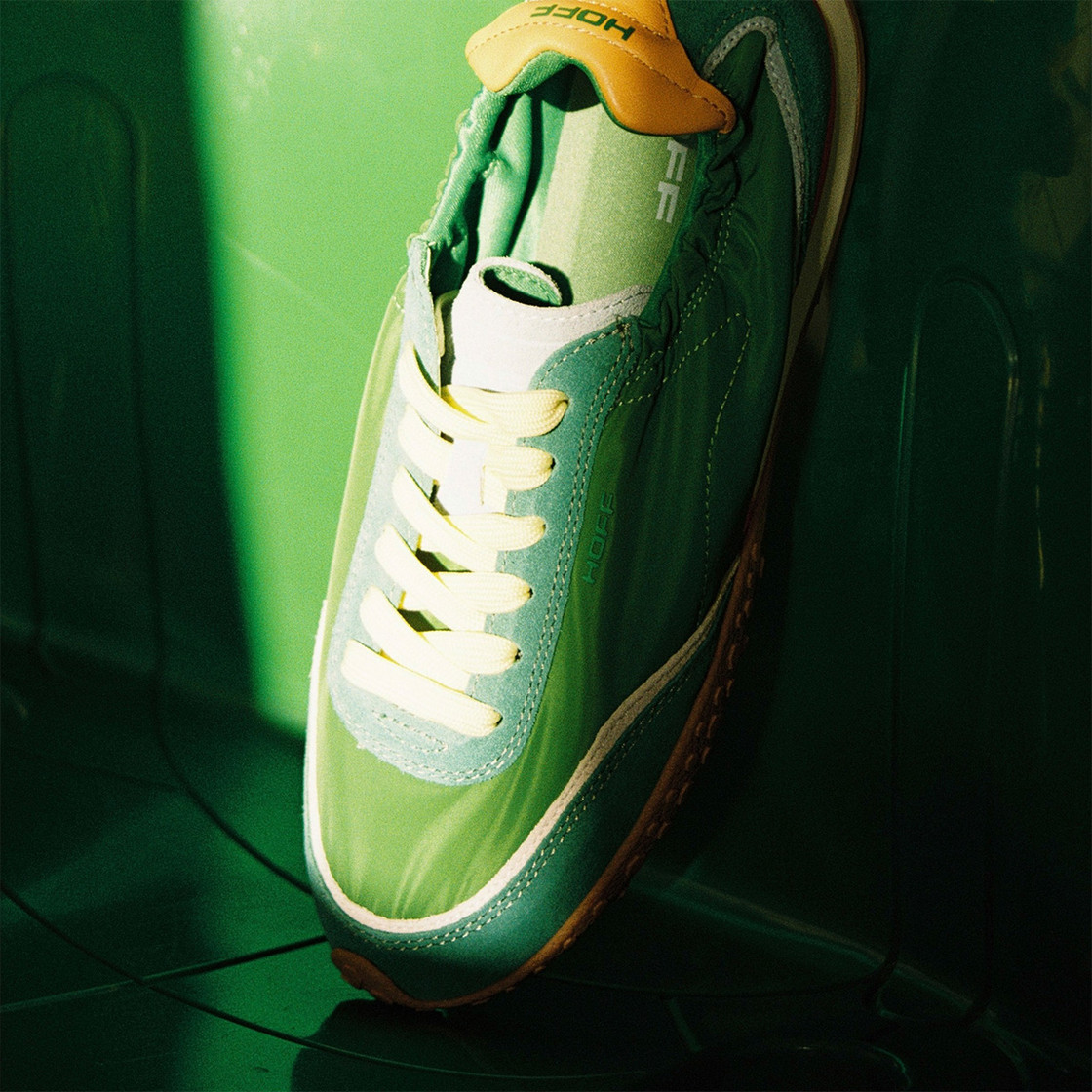 THE HOFF BRAND BRIDGE - Grün