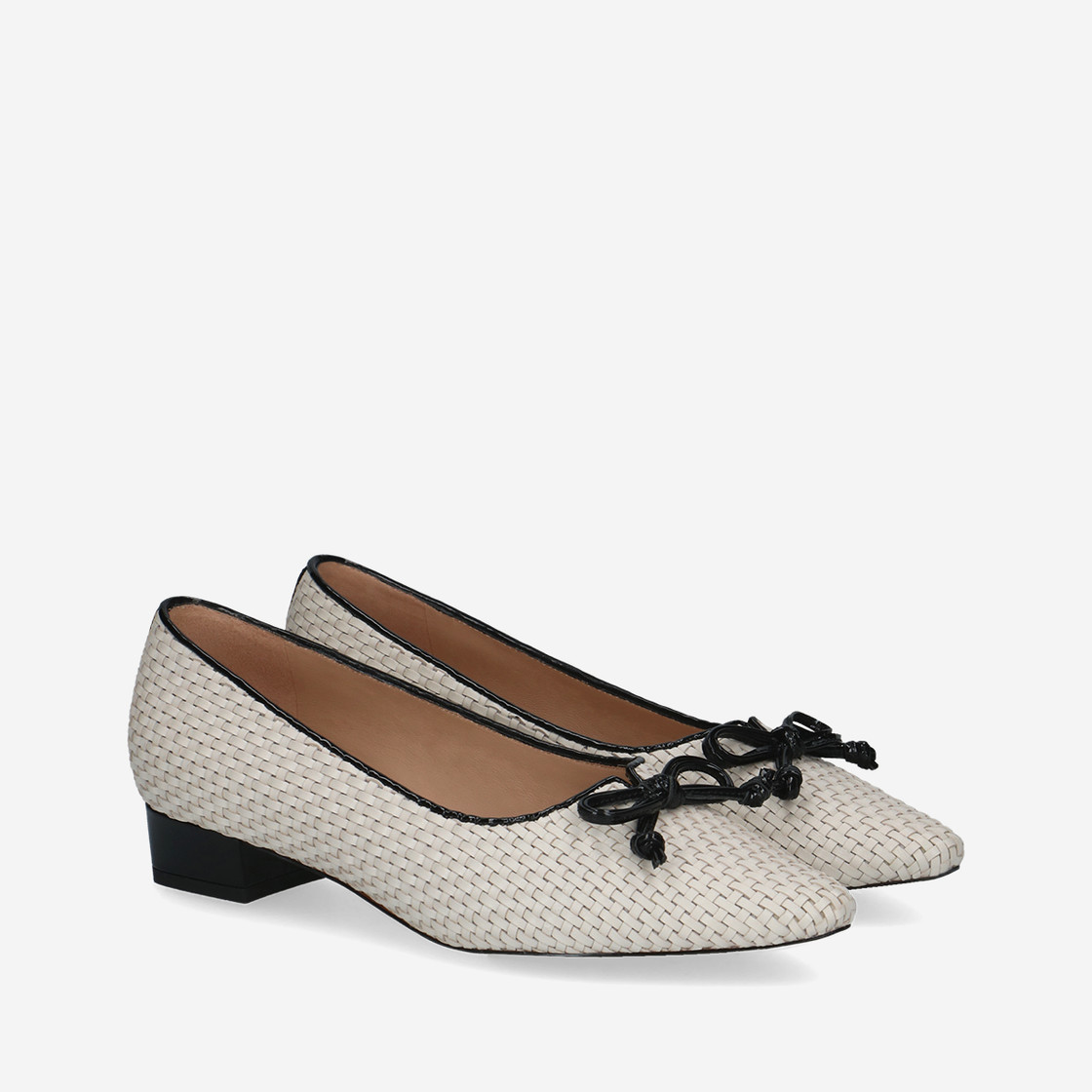  72471 - White (cream) - Special image