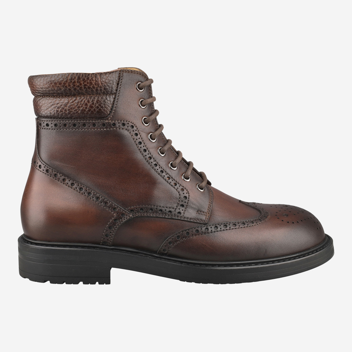 Magnanni 25835 - Brown - Back View