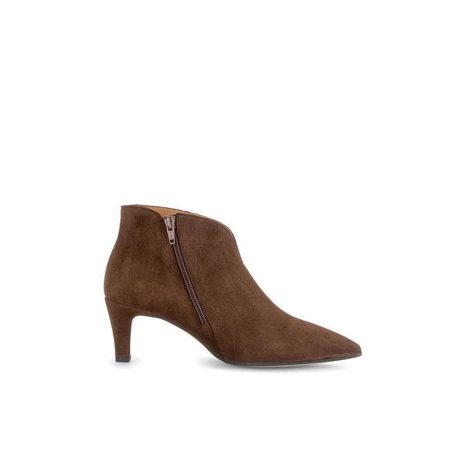 Gabor 8017.01 - Brown - Rear View