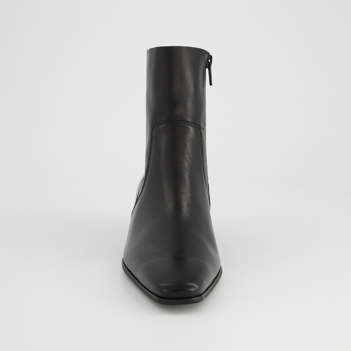 Paul Green 8365-005 - Black - Front View