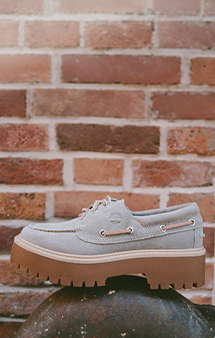 Lace up shoes